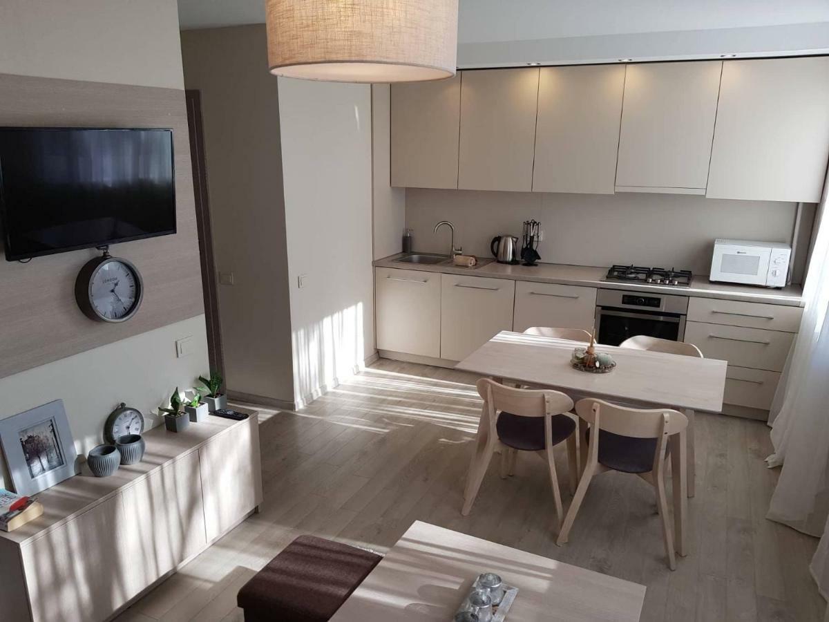 Apartamentai Vilniaus Street シャウレイ エクステリア 写真